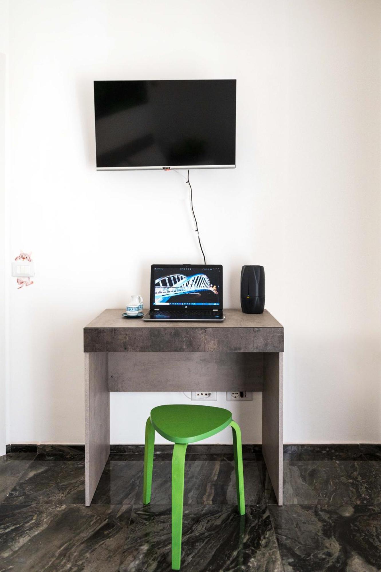 Home Big Crire At 724 Rome Bagian luar foto