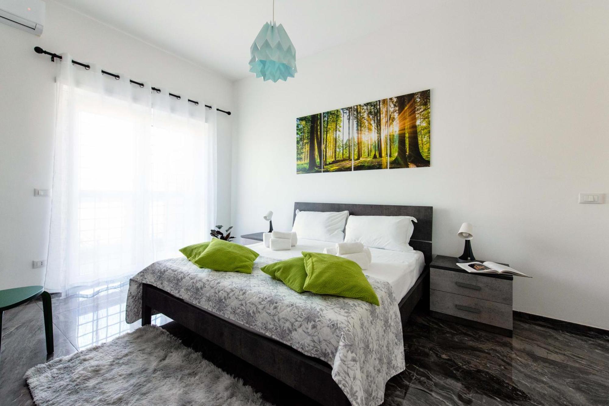Home Big Crire At 724 Rome Bagian luar foto